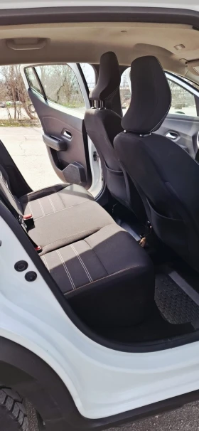 Dacia Sandero - 13000 € / 25425.79 лв. - 48299450 9