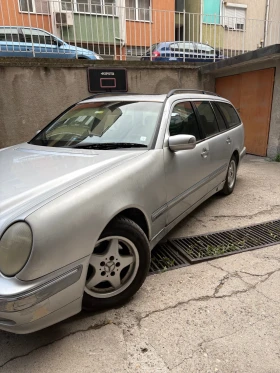 Mercedes-Benz E 220 - 1200 € / 2347.00 лв. - 69930048 2