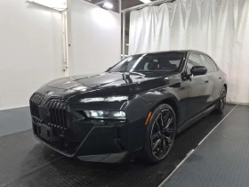 ������ BMW i7