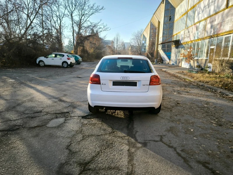 Audi A3 1.6TDI, снимка 5 - Автомобили и джипове - 47245251