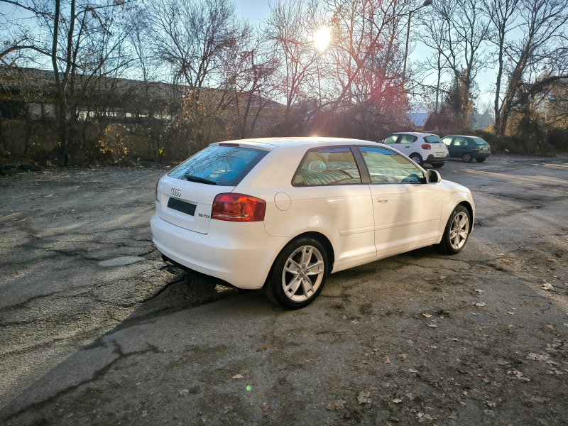 Audi A3 1.6TDI, снимка 4 - Автомобили и джипове - 43586951