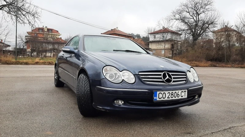 Mercedes-Benz CLK 320i, снимка 3 - Автомобили и джипове - 47537095