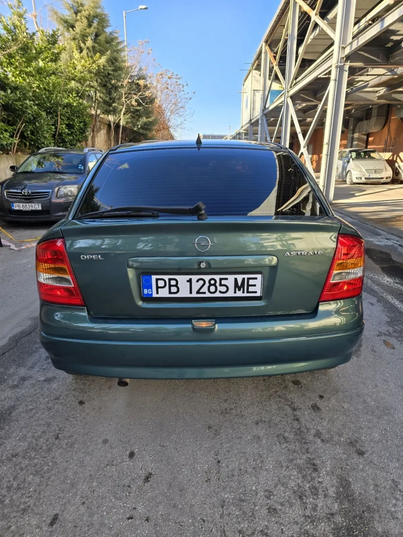 Opel Astra 1.6i LPG, снимка 5 - Автомобили и джипове - 47619776