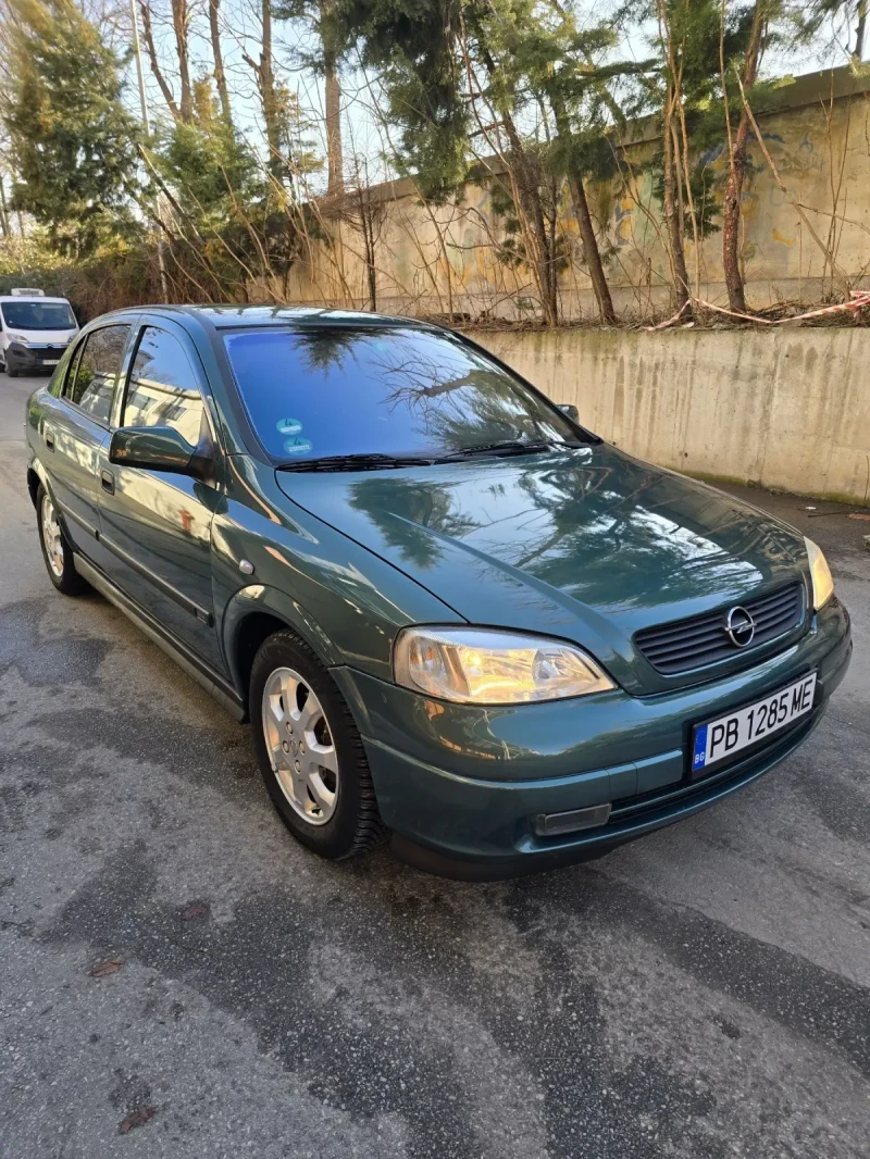 Opel Astra 1.6i LPG, снимка 2 - Автомобили и джипове - 47619776