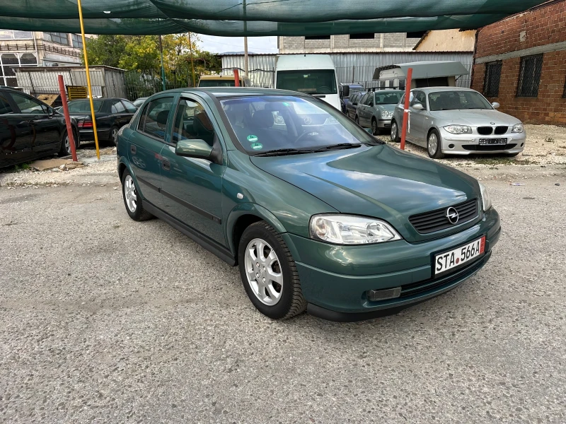 Opel Astra 1.6, снимка 2 - Автомобили и джипове - 47619776