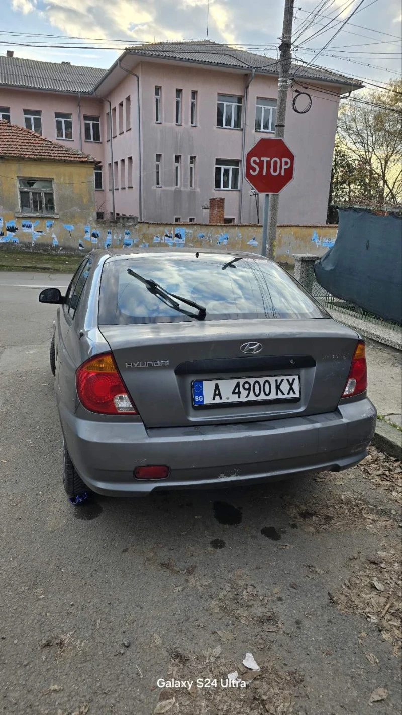 Hyundai Accent, снимка 3 - Автомобили и джипове - 48836529