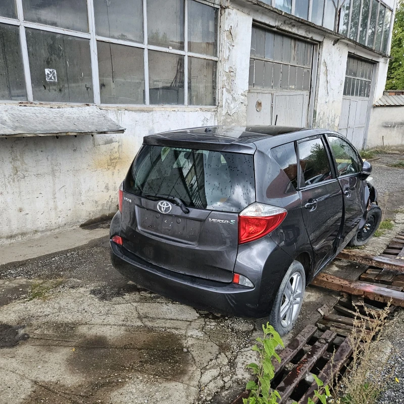 Toyota Verso S, снимка 2 - Автомобили и джипове - 52496222