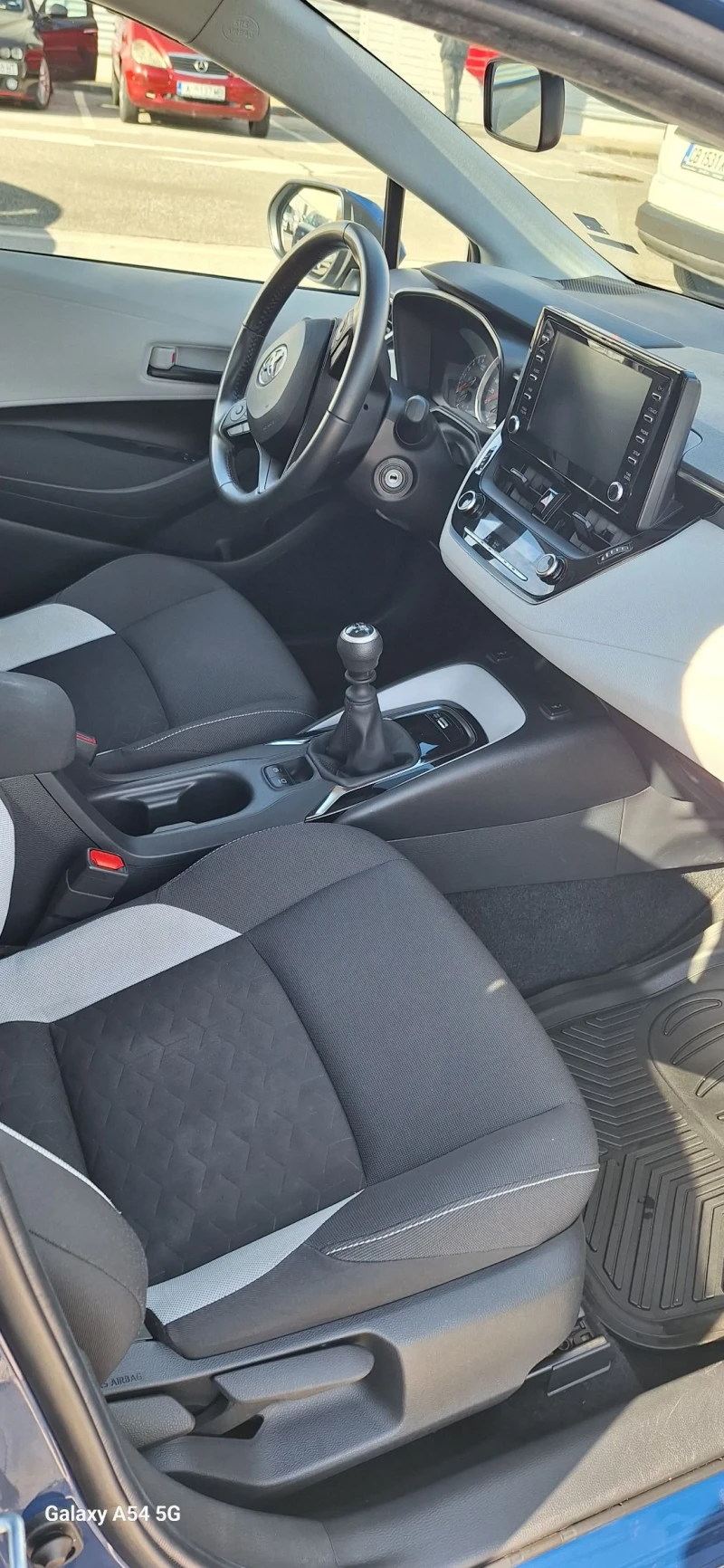 Toyota Corolla, снимка 15 - Автомобили и джипове - 51521844