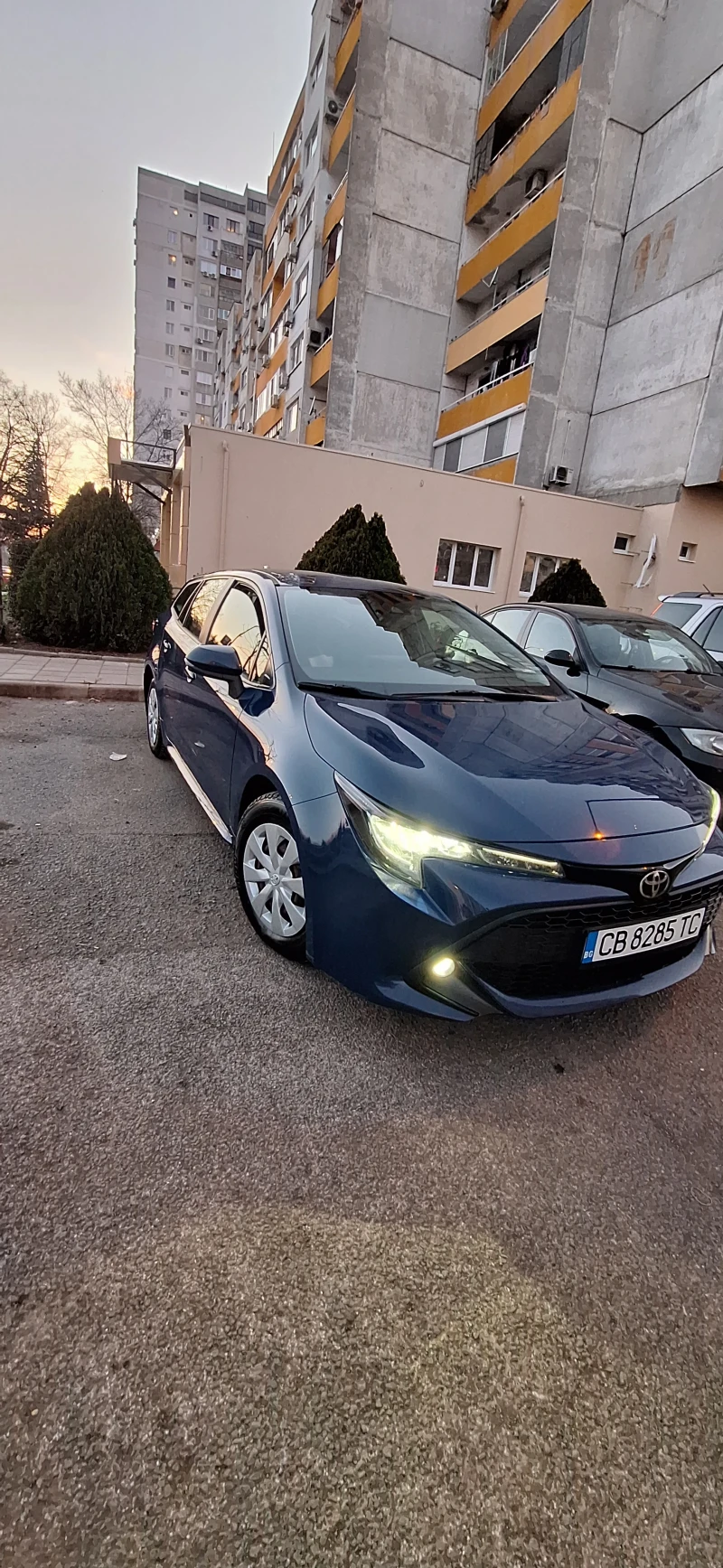 Toyota Corolla, снимка 11 - Автомобили и джипове - 51521844