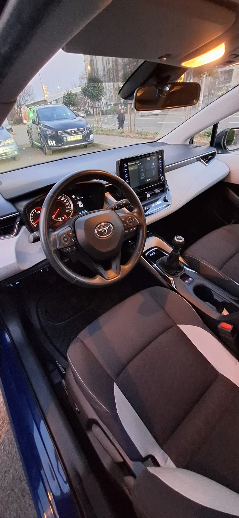 Toyota Corolla, снимка 7 - Автомобили и джипове - 51521844