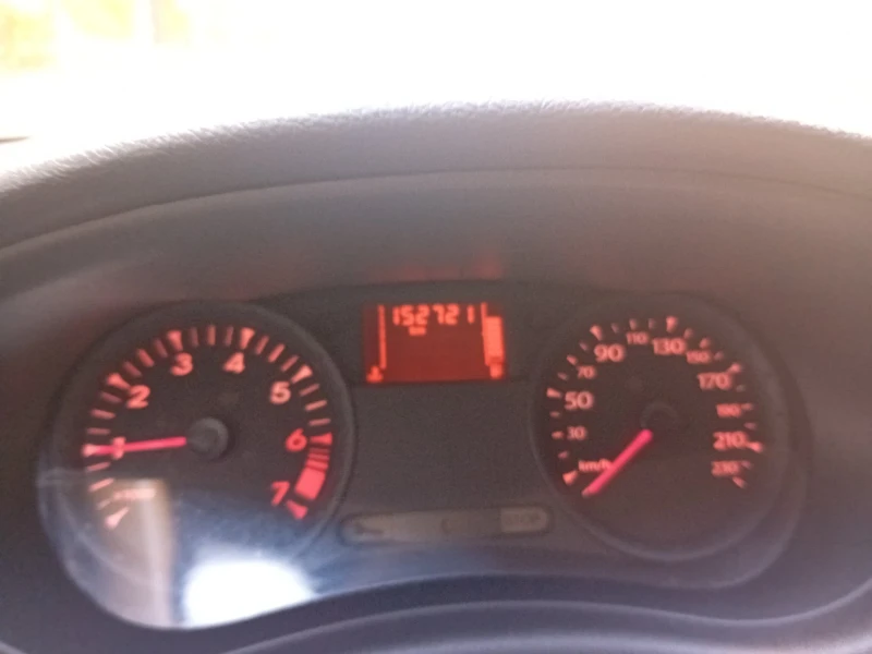 Renault Clio, снимка 7 - Автомобили и джипове - 51772413