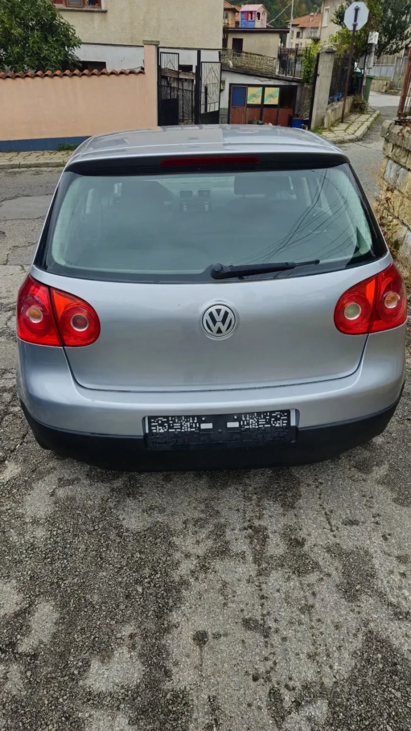 VW Golf 1.9 TDI, снимка 4 - Автомобили и джипове - 52634531