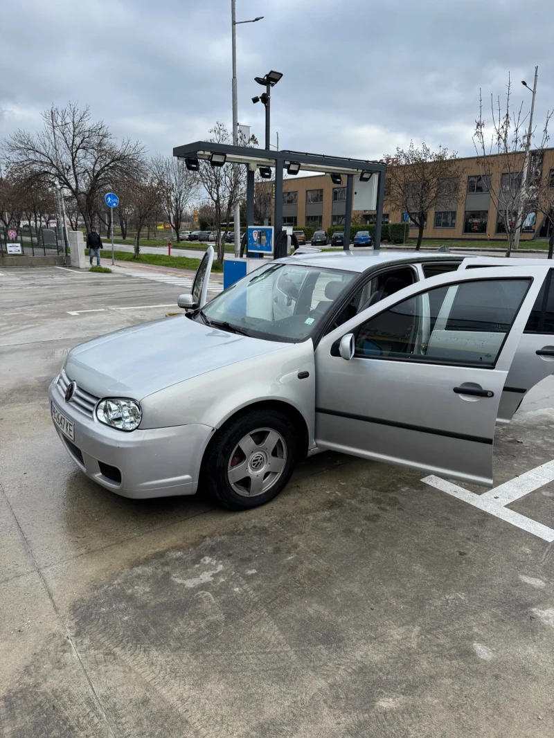 VW Golf, снимка 14 - Автомобили и джипове - 52919813