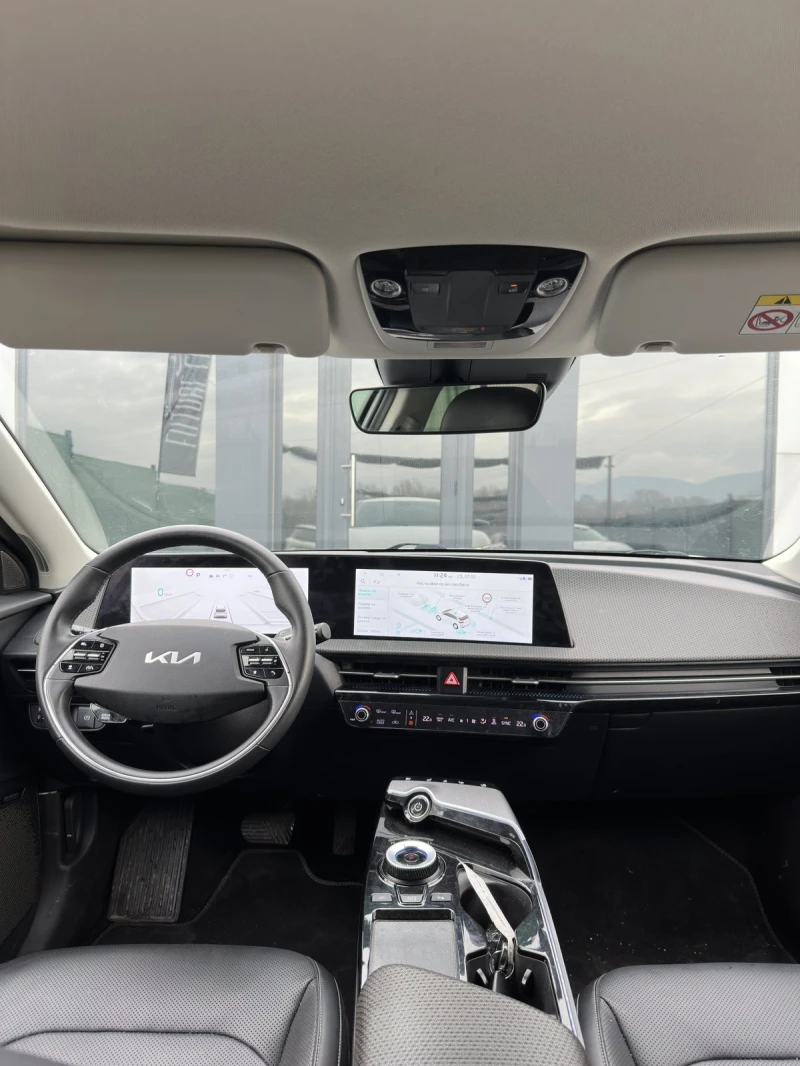 Kia EV6 PLUS 77.4KWh RWD/MERIDIAN/CAM/DISTRONIC/SOH100%, снимка 7 - Автомобили и джипове - 52966425