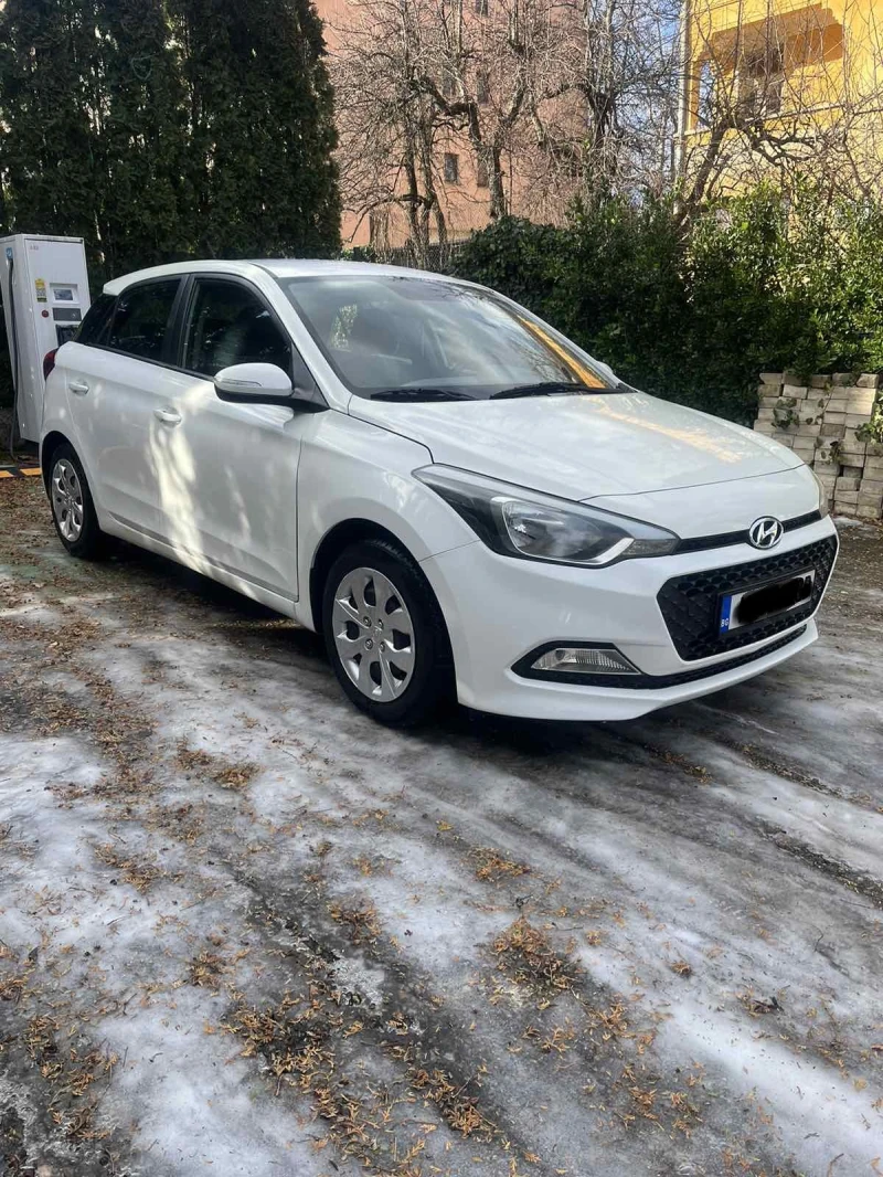 Hyundai I20 Hyundai i20 1.25, 75 к.с., снимка 3 - Автомобили и джипове - 53004255