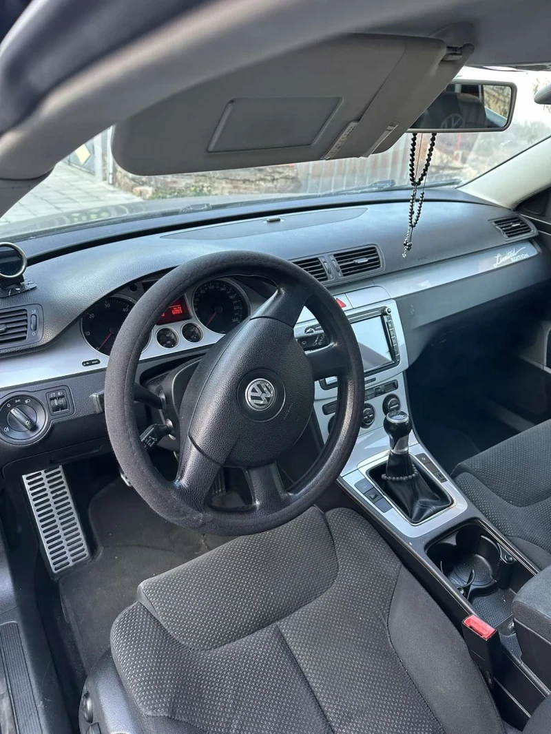VW Passat 1.9 TDI, снимка 7 - Автомобили и джипове - 53036722