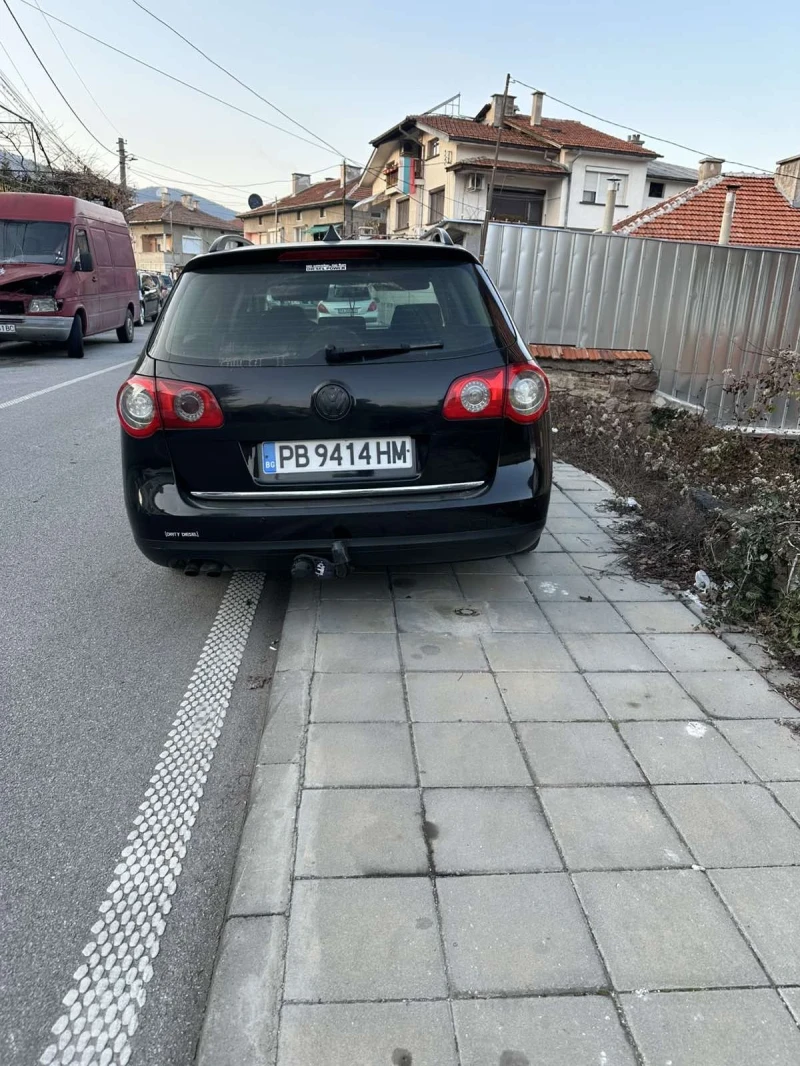 VW Passat 1.9 TDI, снимка 4 - Автомобили и джипове - 53036722