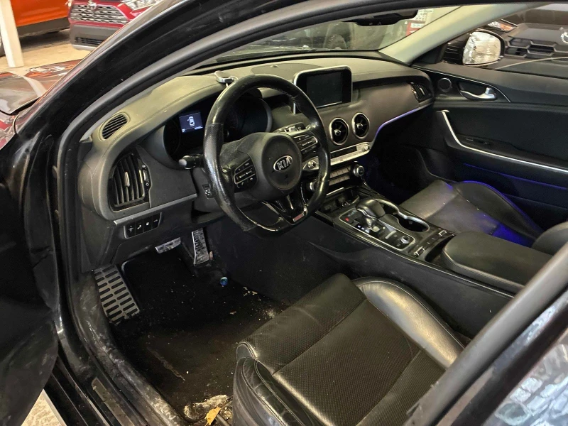 Kia Stinger GT С РЕГИСТРАЦИЯ & АВТО КРЕДИТ , снимка 6 - Автомобили и джипове - 53371233