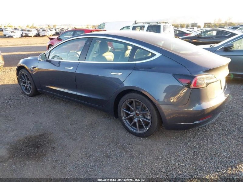 Tesla Model 3 U   U All Wheel Drive, снимка 10 - Автомобили и джипове - 53500625