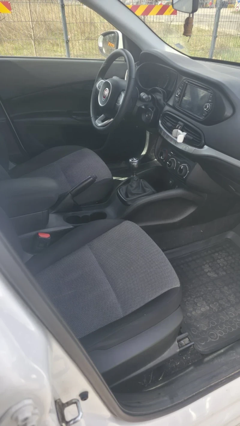 Fiat Tipo Бензин/Газ (LPG), снимка 10 - Автомобили и джипове - 54384112