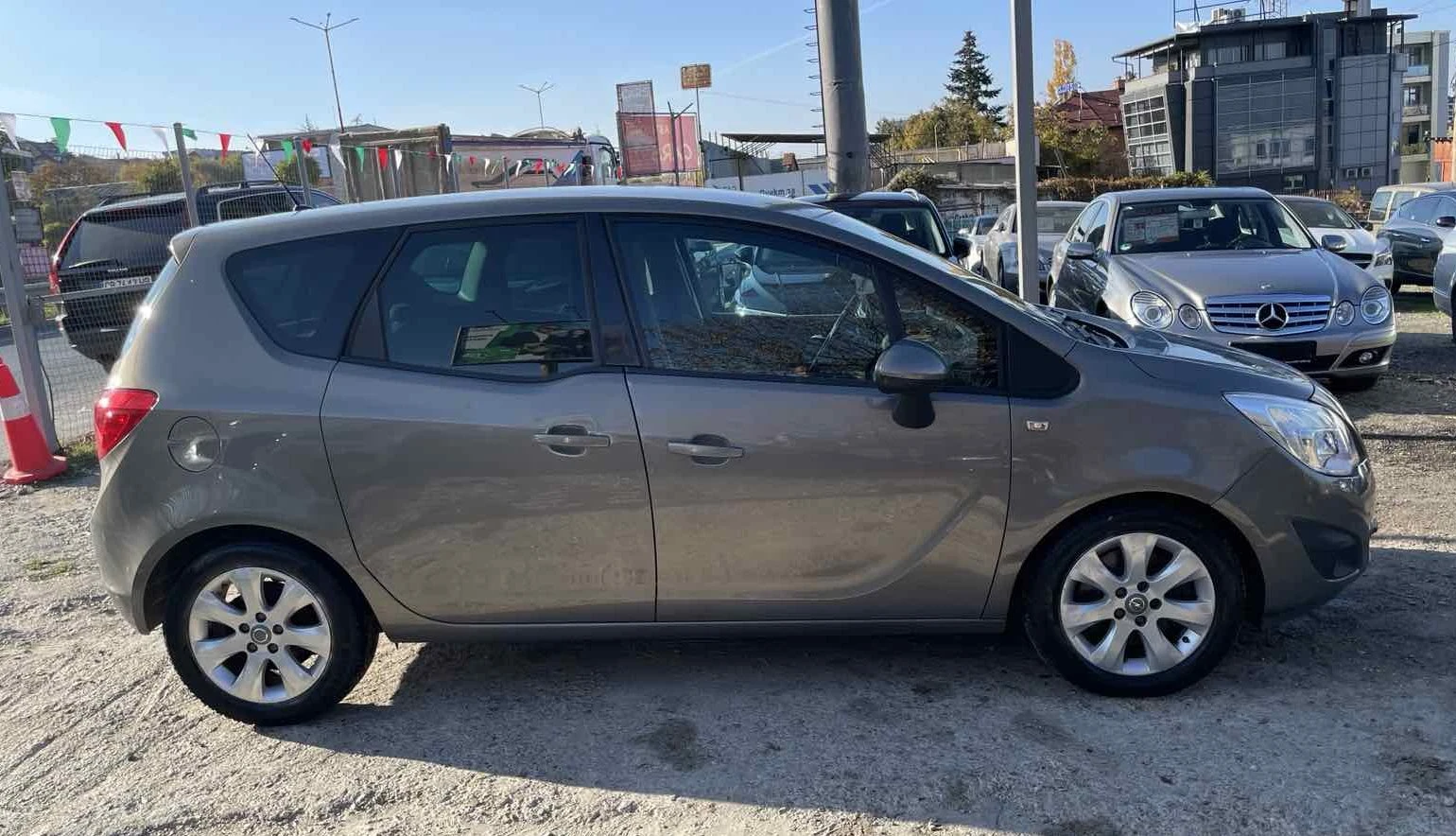 Opel Meriva 1.4T EURO 5b - изображение 7