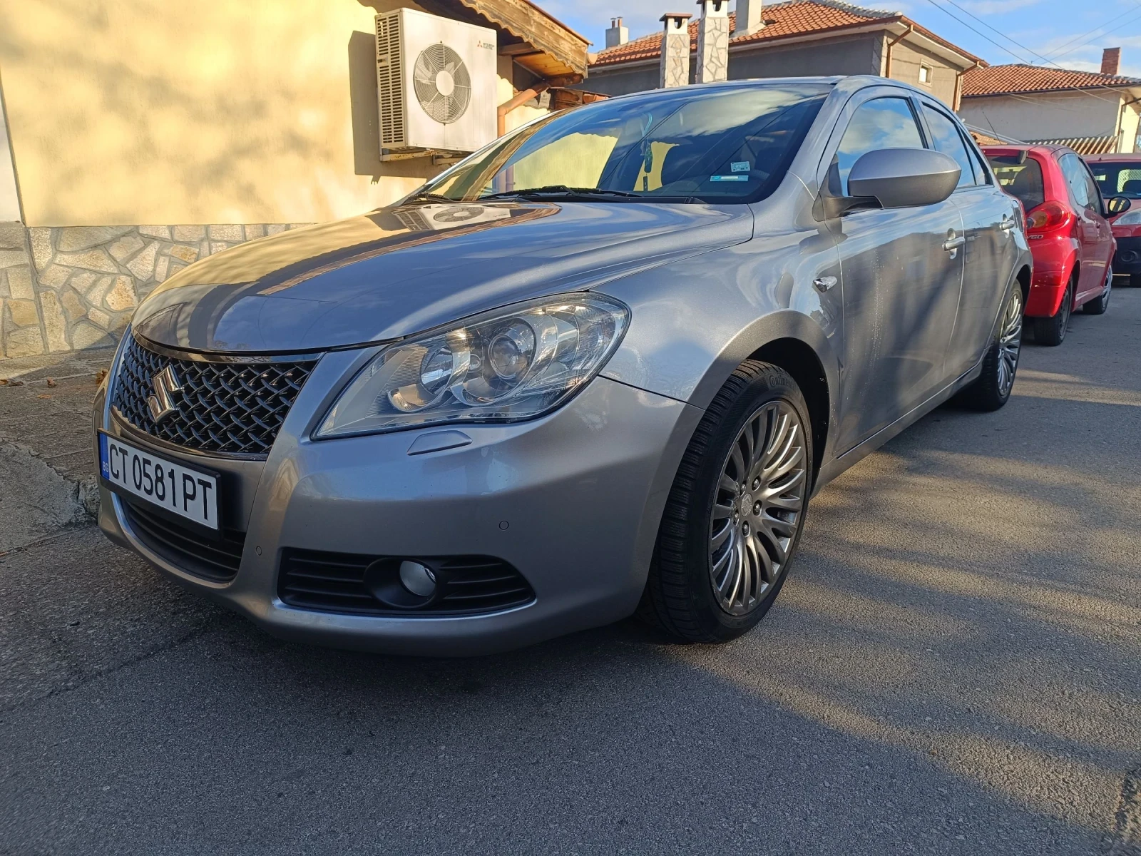 Suzuki Kizashi  - изображение 5