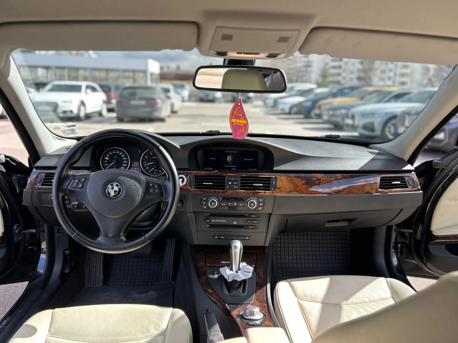 BMW 330  - изображение 10