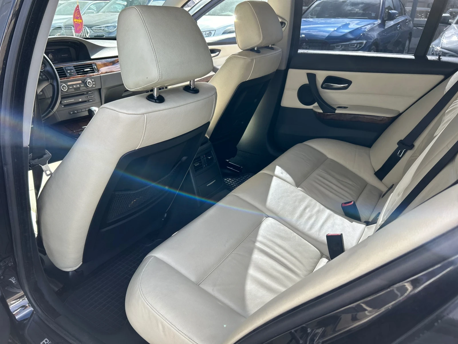 BMW 330  - изображение 9
