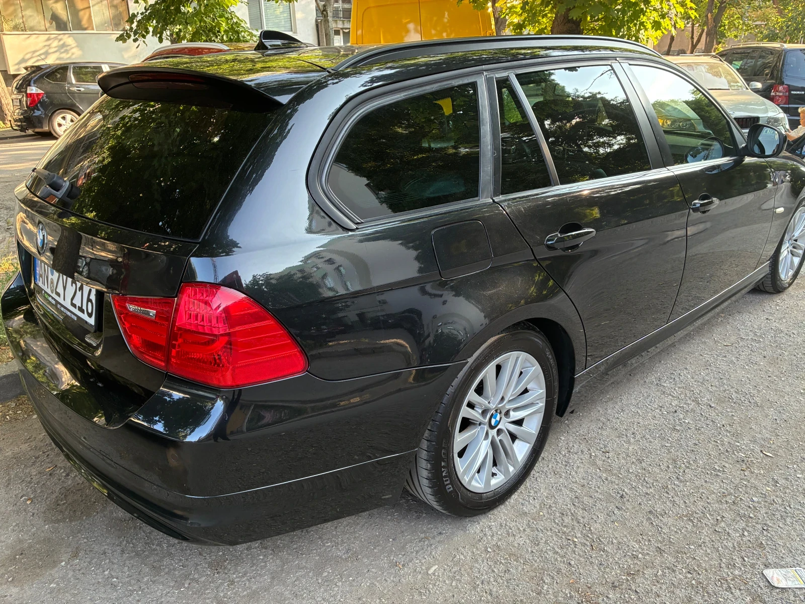 BMW 320 D E91 - изображение 7