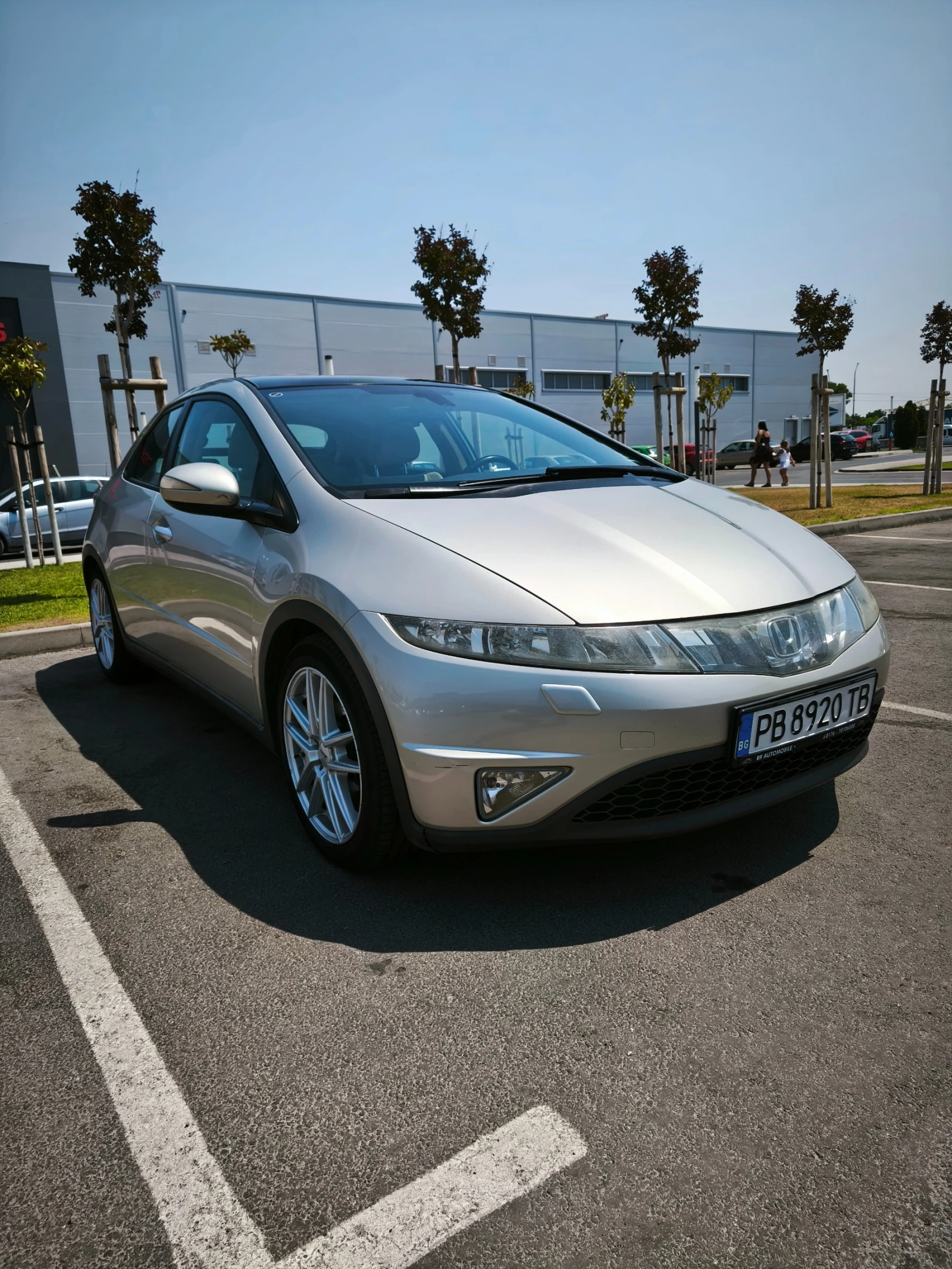 Honda Civic 1.8 i-VTEC EXECUTIVE - изображение 2