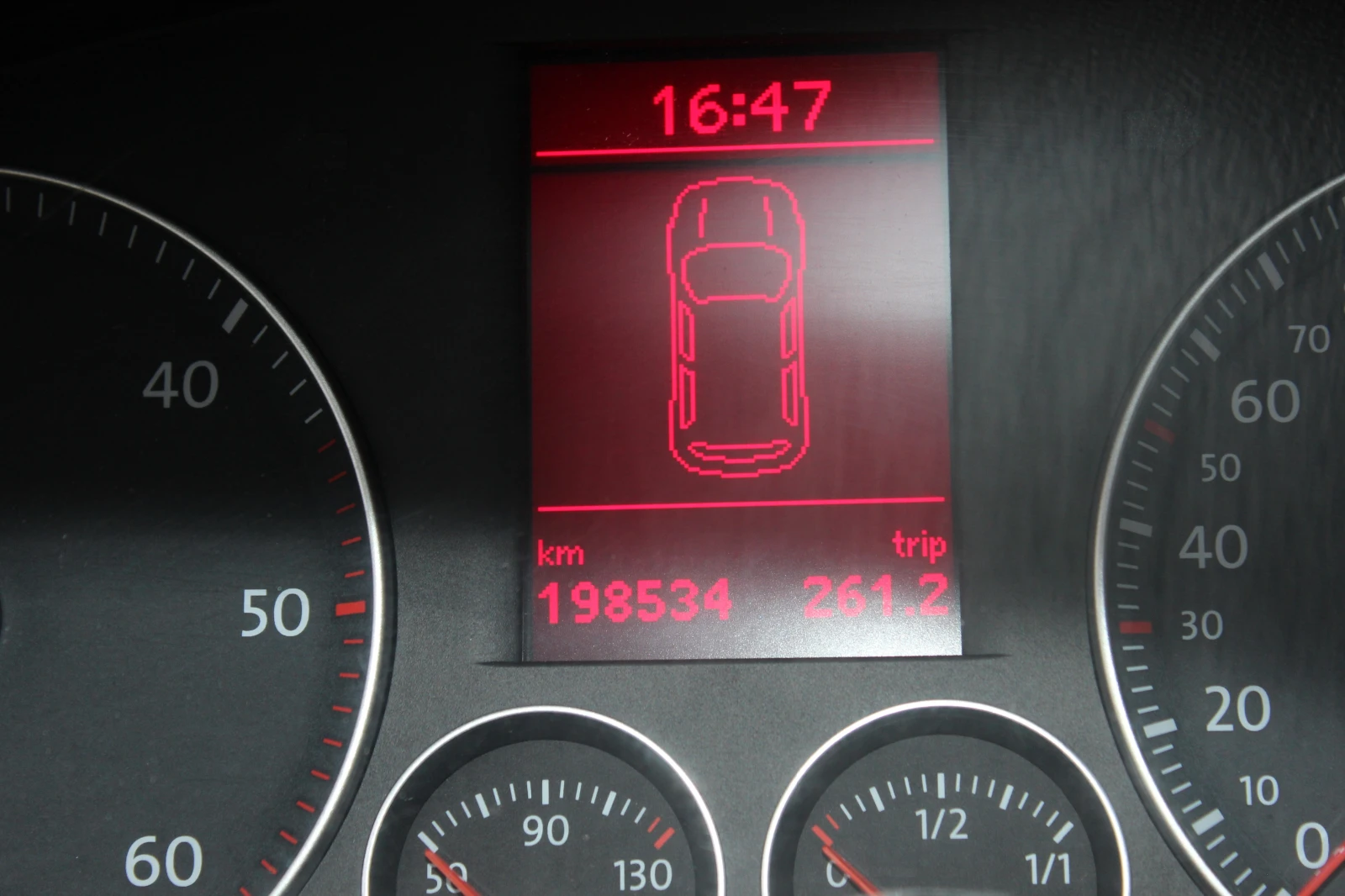 VW Touran 1.9 TDI  - изображение 7