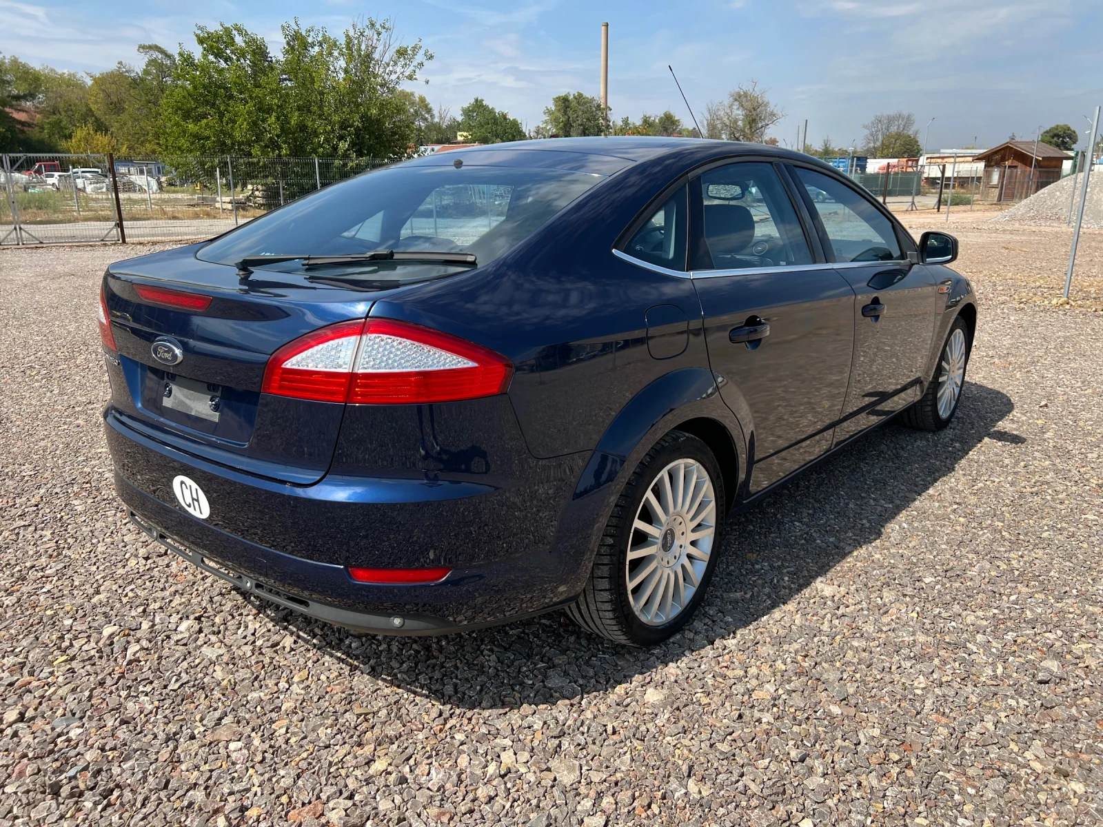 Ford Mondeo 2.3 i Schweiz - изображение 5