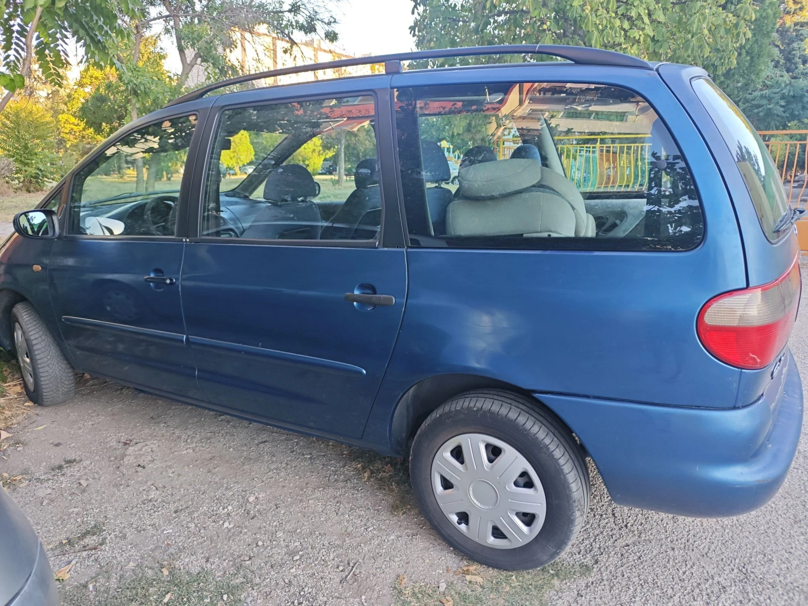 Ford Galaxy 1.9TDI 110 AFN - изображение 3