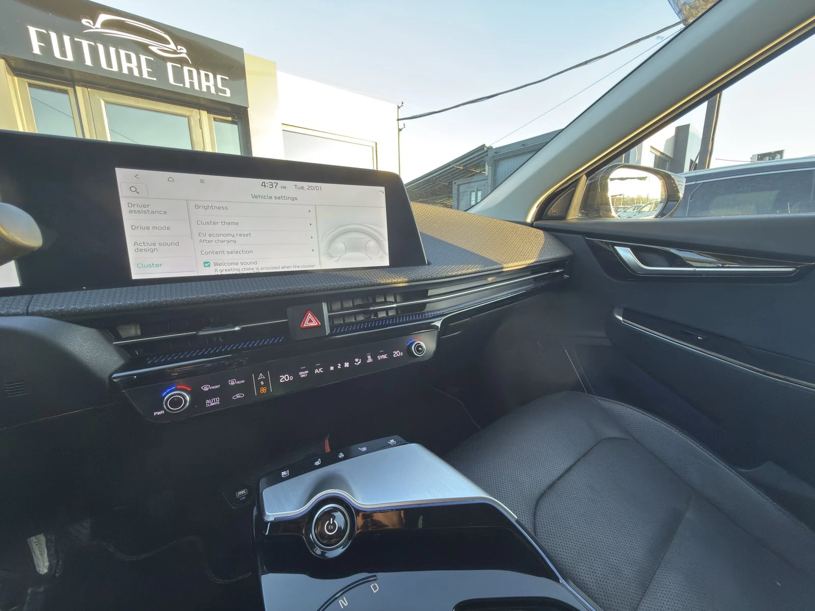 Kia EV6 PLUS 77.4KWh RWD/MERIDIAN/CAM/DISTRONIC/SOH100% | Mobile.bg � ����������� 14