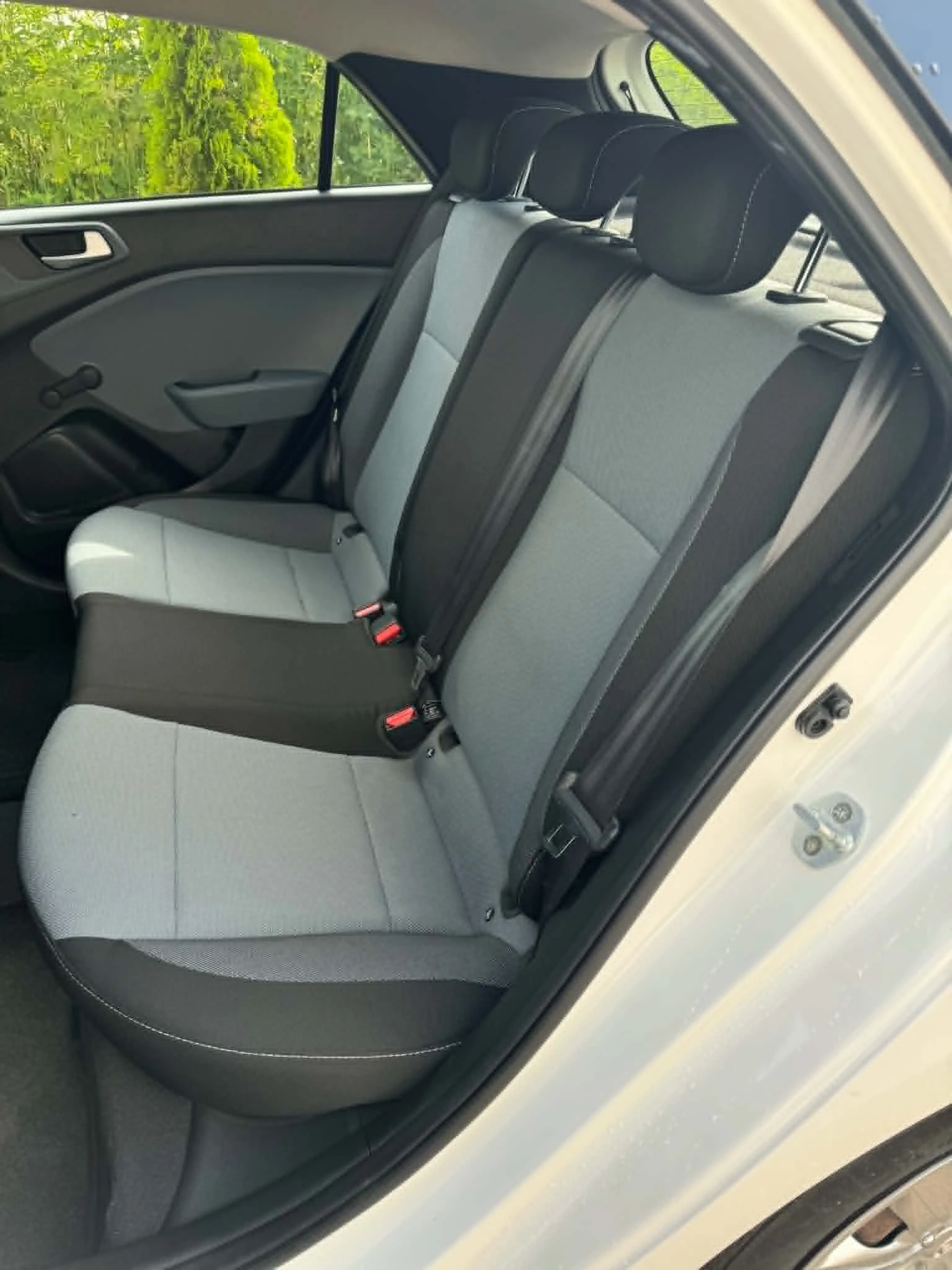 Hyundai I20 Hyundai i20 1.25, 75 к.с., снимка 10 - Автомобили и джипове - 55146622