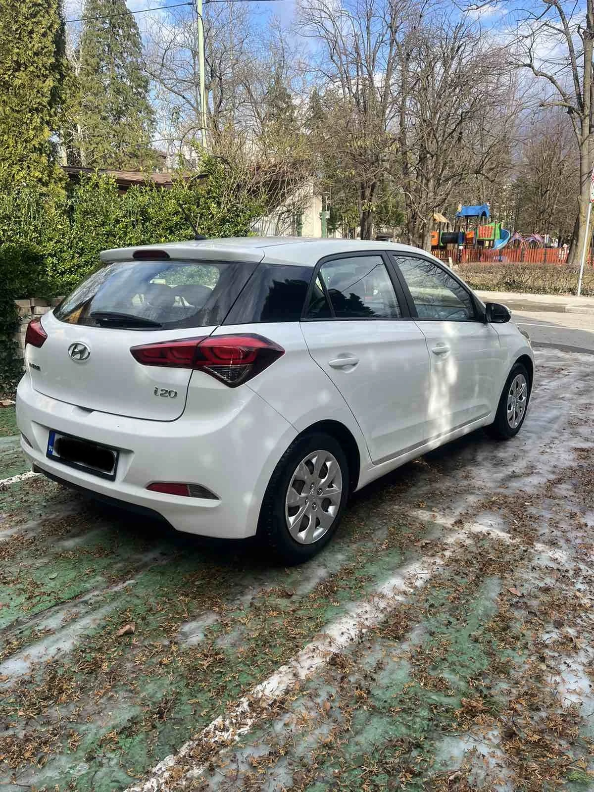 Hyundai I20 Hyundai i20 1.25, 75 �.�. | Mobile.bg � ����������� 4