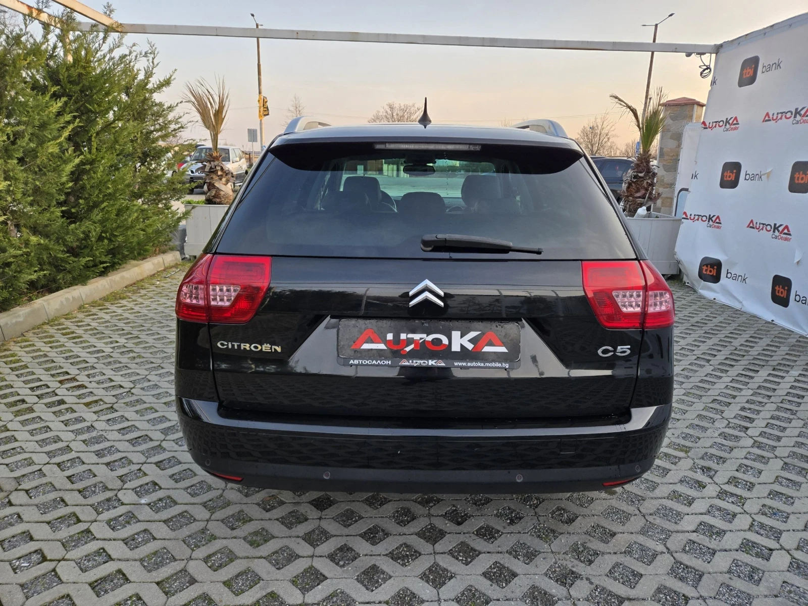 Citroen C5 2.0HDI-140кс= 6СКОРОСТИ= НАВИ= ЕЛ.БАГАЖНИК= КОЖА - изображение 4
