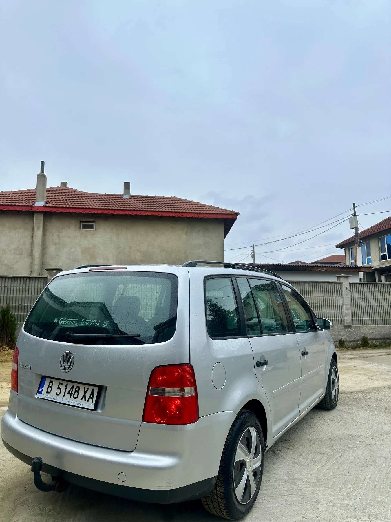 VW Touran, снимка 6 - Автомобили и джипове - 53927087