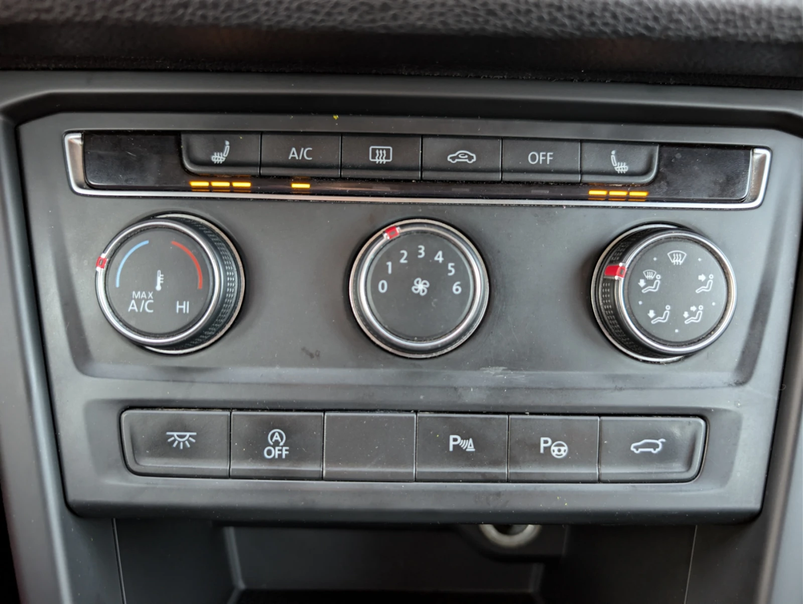 VW Touran 2.0TDI 6+ 1�. ���� ������� ���� | Mobile.bg � ����������� 15