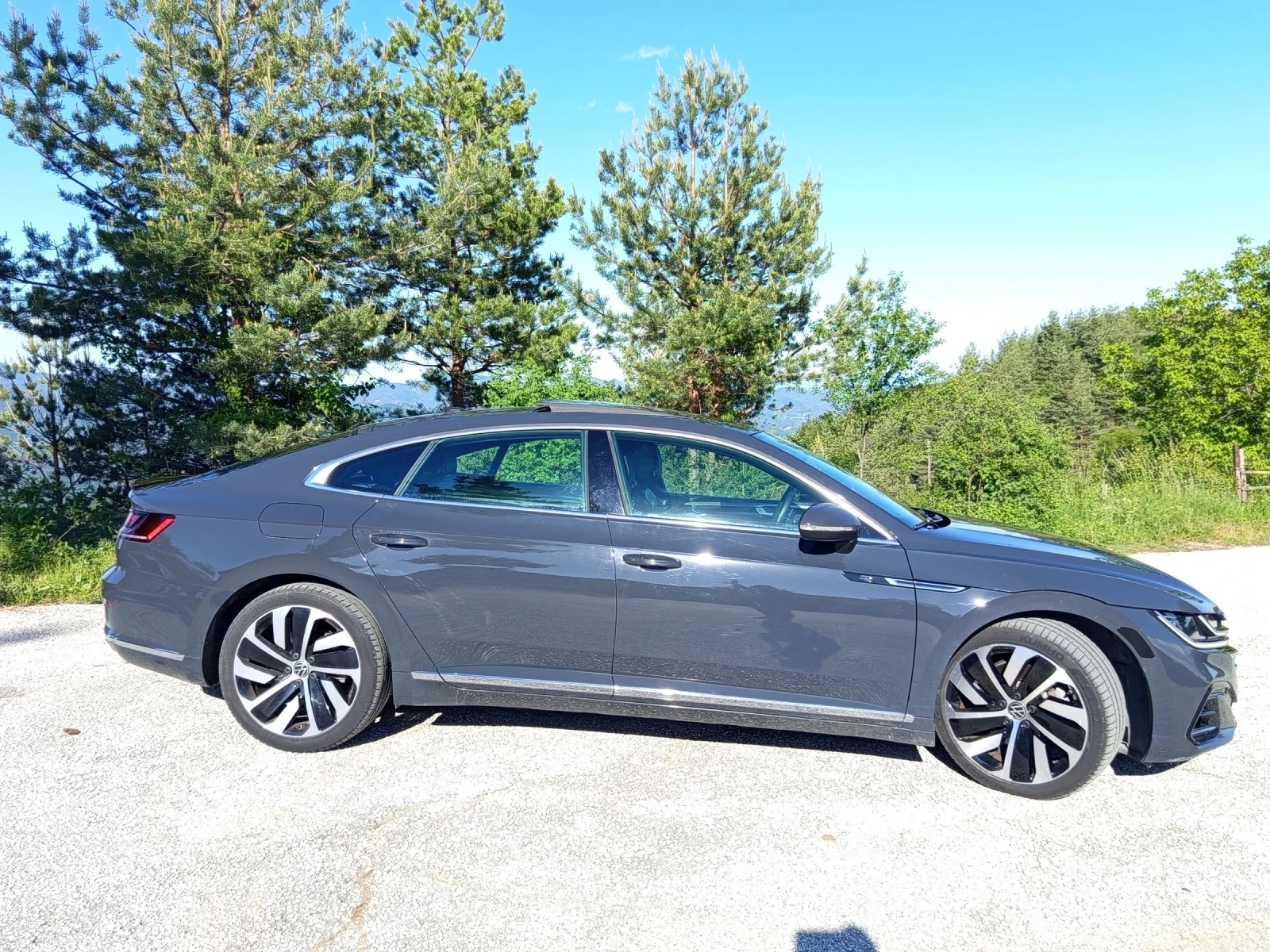VW Arteon, снимка 4 - Автомобили и джипове - 54723221