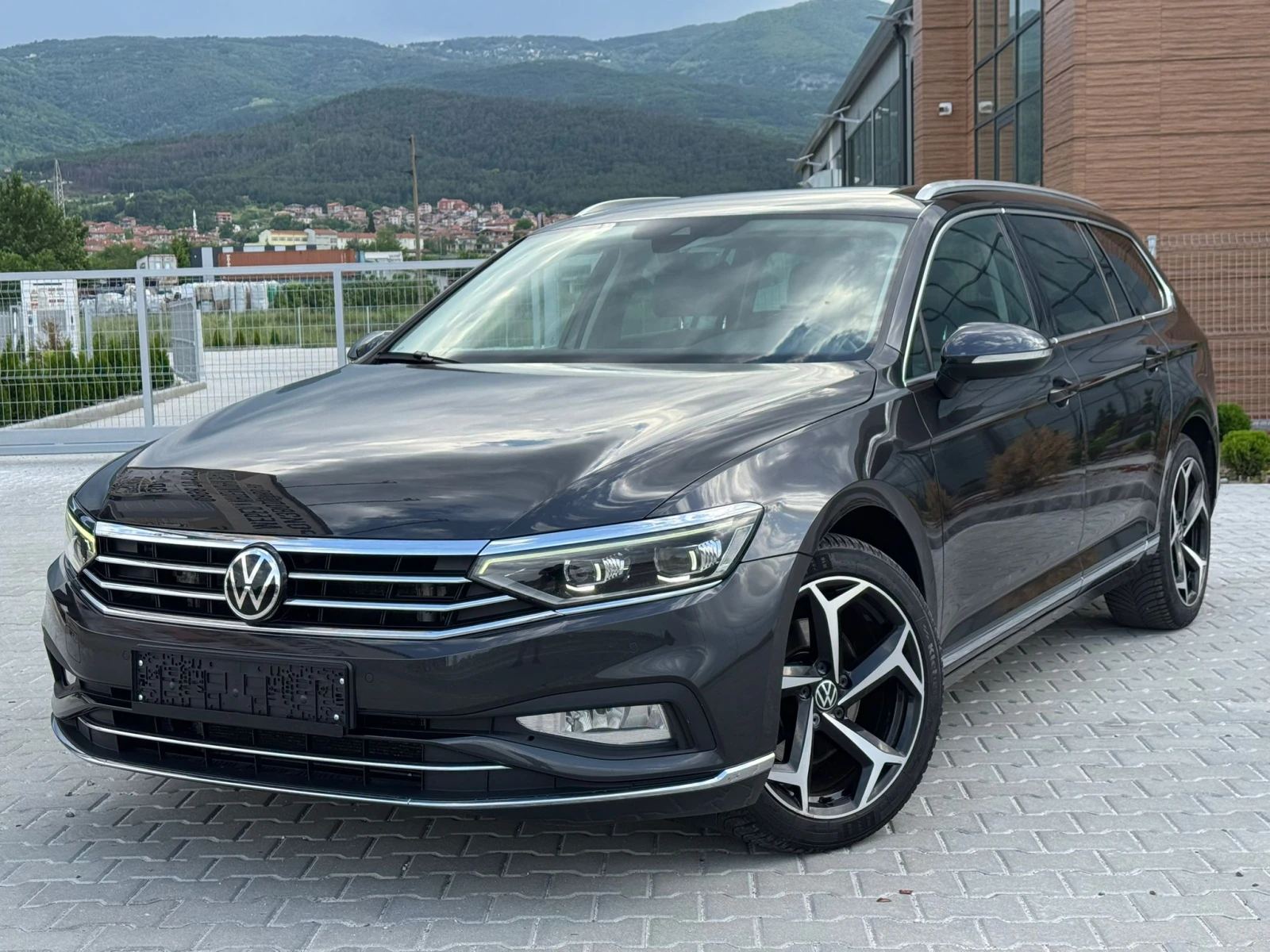 VW Passat 2.0TDI :: 4MOTION :: MATRIX :: HIGHLINE