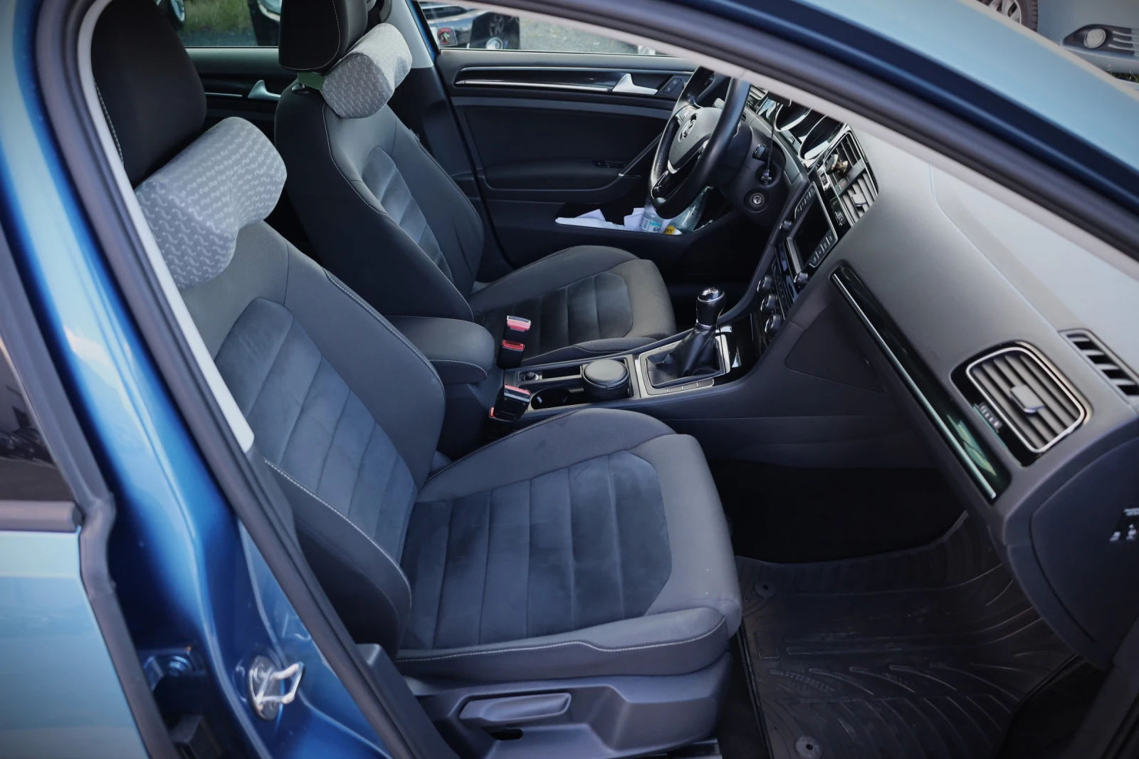 VW Golf 7 TGI 1.4 МЕТАН\БЕНЗИН, снимка 7 - Автомобили и джипове - 54937846