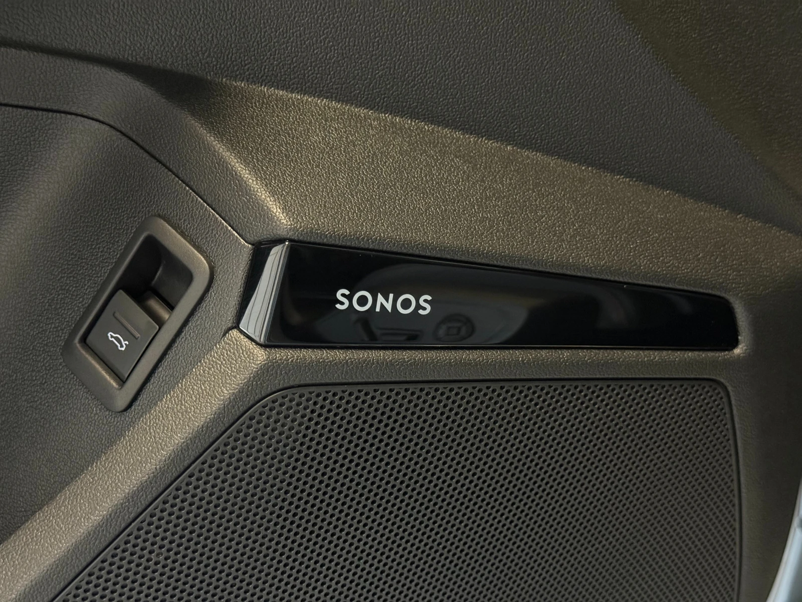 Audi Rs3 2.5 TFSI HEAD-UP SONOS CAM CARBON , снимка 16 - Автомобили и джипове - 55187611