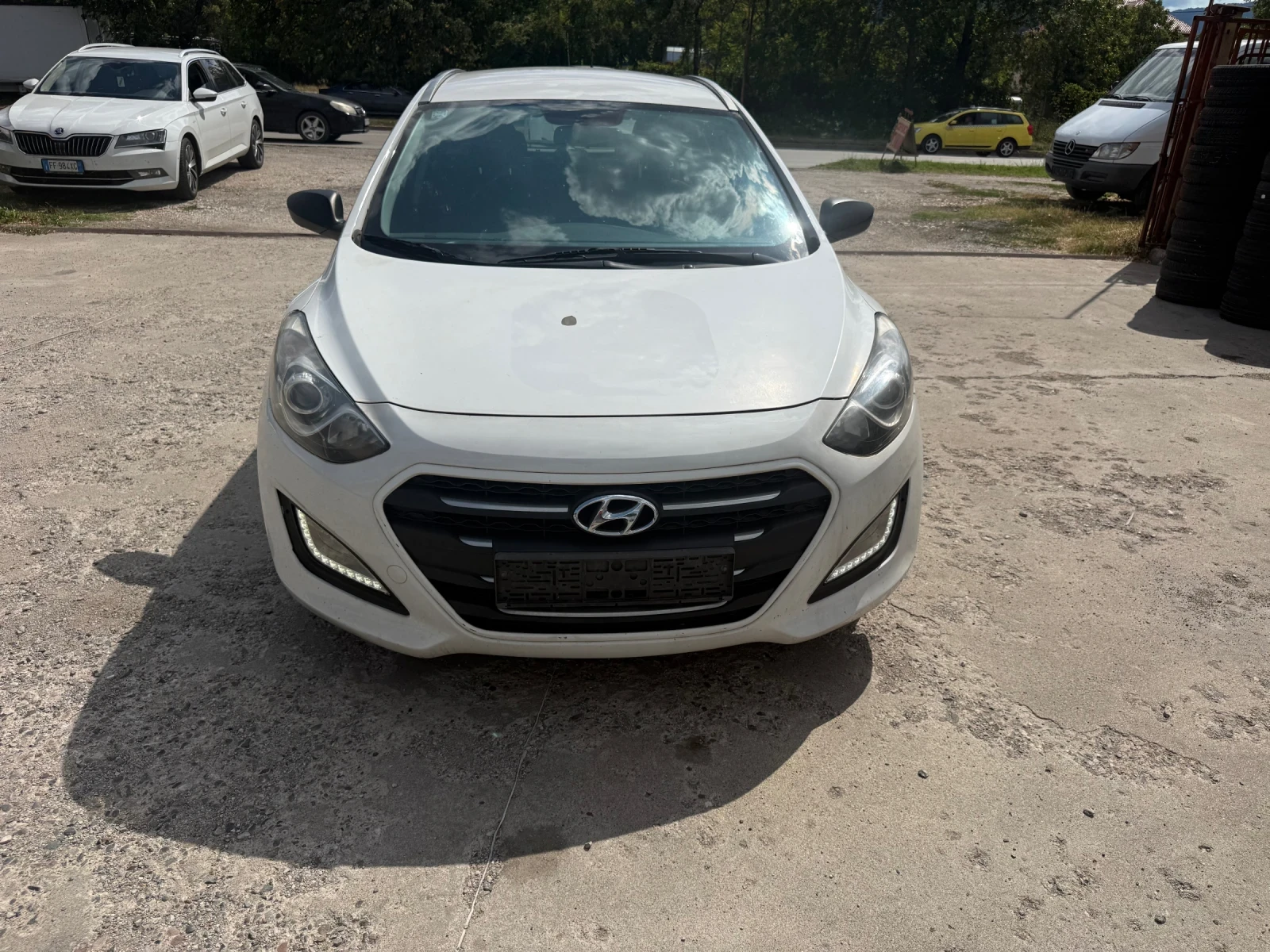 Hyundai I30 1.4i ГАЗ 100кс., снимка 3 - Автомобили и джипове - 55397251