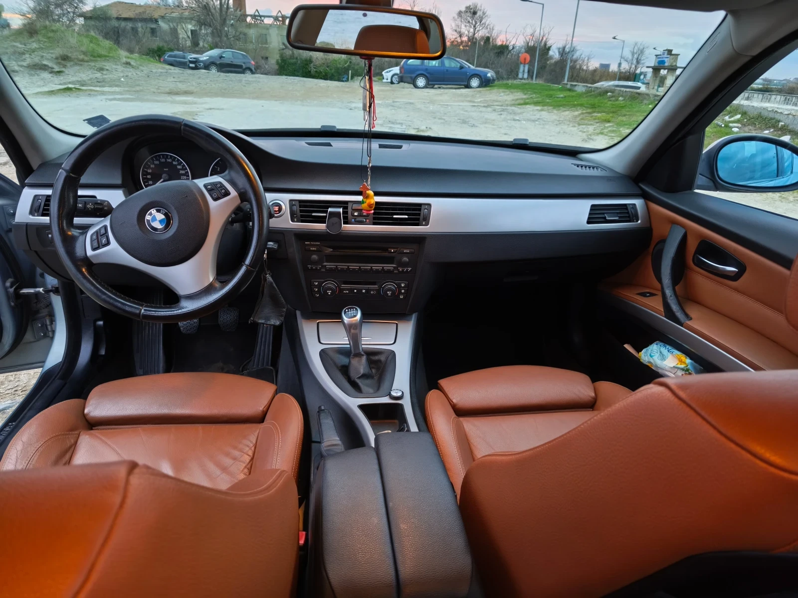 BMW 318 318 i, снимка 11 - Автомобили и джипове - 55406051