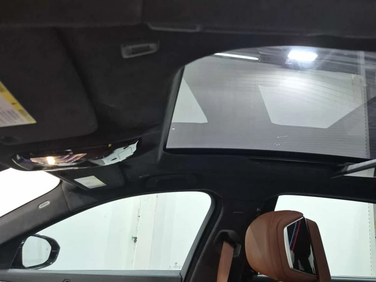 BMW i7 * XDRIVE60 * CARFAX * ЦЕНА ДО БГ, снимка 11 - Автомобили и джипове - 55629233
