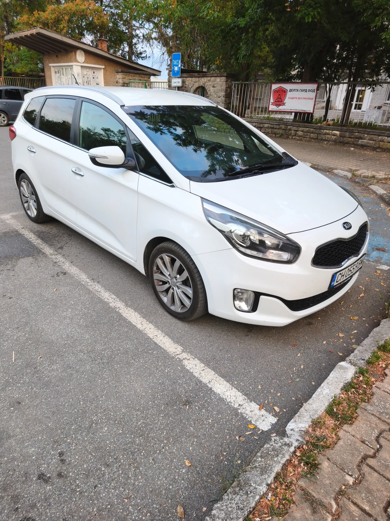 Kia Carens CRDI