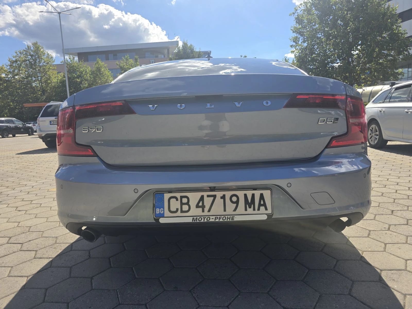 Volvo S90 D5, снимка 6 - Автомобили и джипове - 55999184