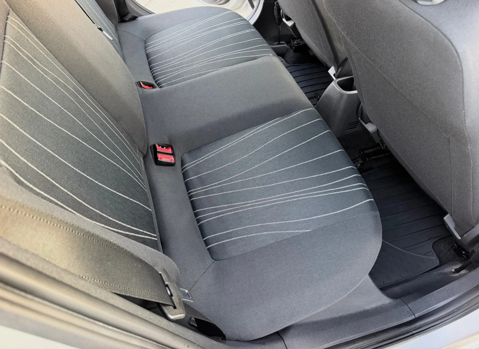 Opel Corsa 1.2БЕНЗИН, снимка 12 - Автомобили и джипове - 56148410