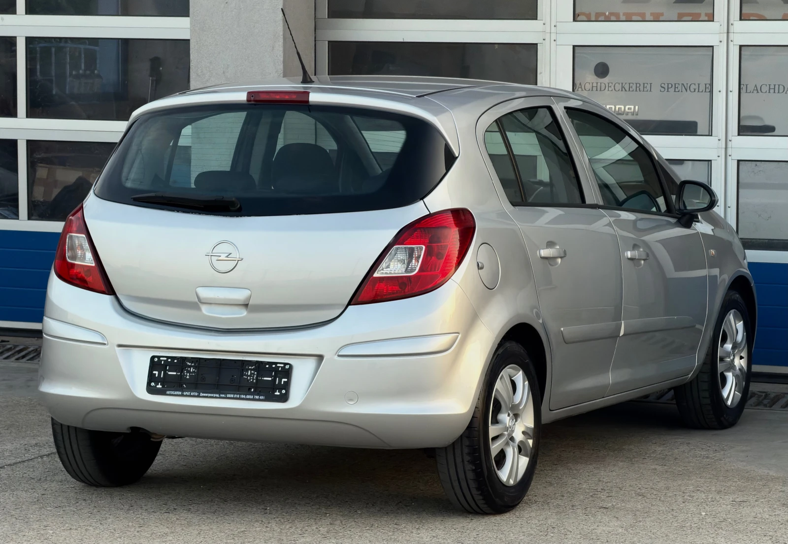 Opel Corsa 1.2БЕНЗИН, снимка 4 - Автомобили и джипове - 56148410